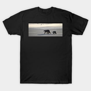 Silver Glow Panorama. Polar Bears at Sundown, Churchill, Canada T-Shirt